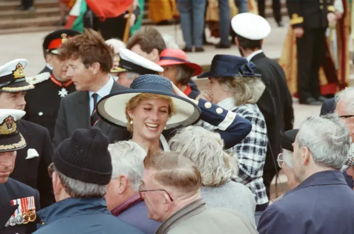 Framed Print : HRH The Princess of Wales, Princess Diana, and HRH The Prince of Wales Framed Print : HRH The Princess of Wales, Princess Diana, and HRH The Prince of Wales