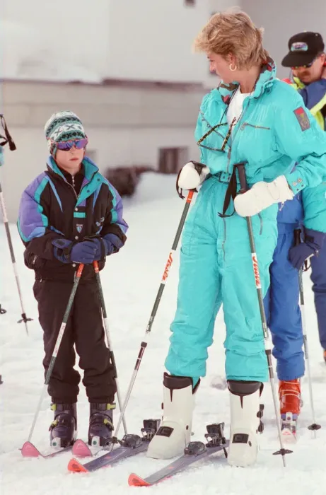 Framed Print : HRH The Princess of Wales, Princess Diana, enjoys a ski holiday in Lech, Austria