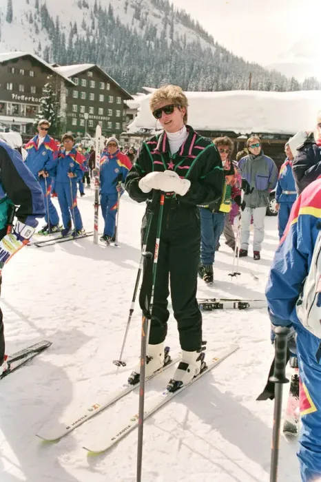 Framed Print : HRH The Princess of Wales, Princess Diana, on her skiing holiday at The Austrian Ski