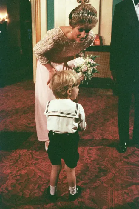 Framed Print : HRH The Princess of Wales, Princess Diana, at Covent Garden, London, April 1992