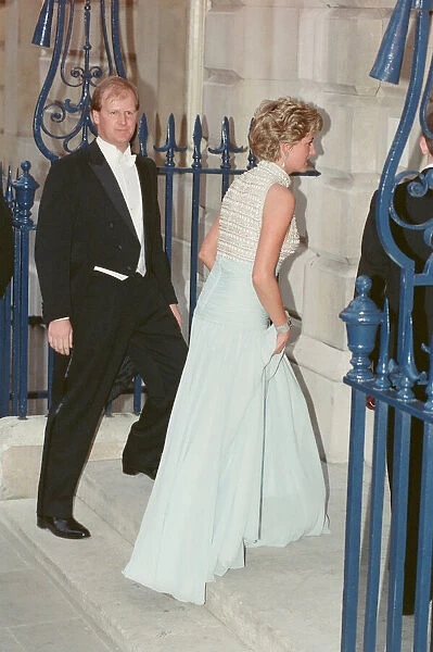 HRH The Princess of Wales, Princess Diana, arrives at Spencer House in London in a