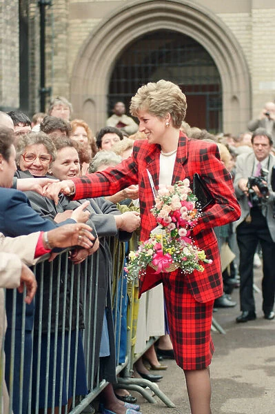 HRH The Princess of Wales, Princess Diana, dressed in tartan