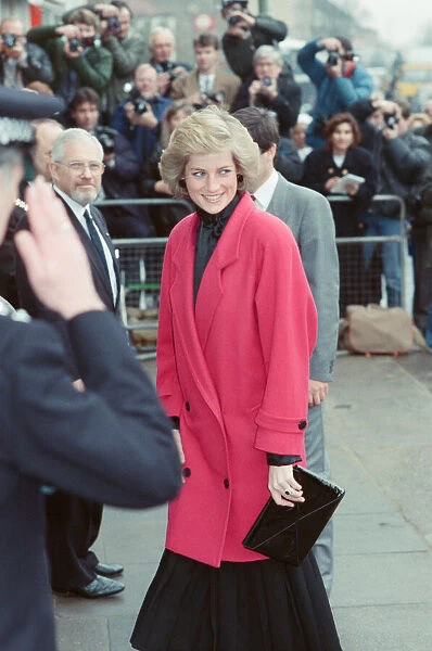 HRH The Princess of Wales, Princess Diana, visits the Relate Marriage Guidance Centre in