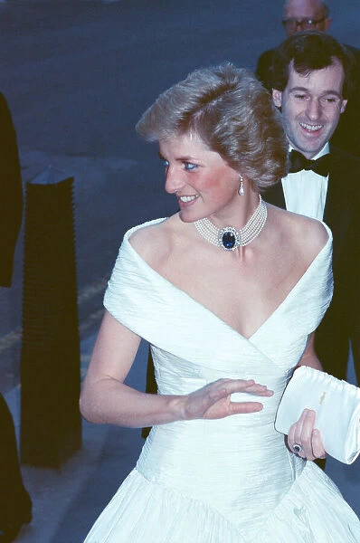 HRH The Princess of Wales, Princess Diana attends the performance of the ballet La