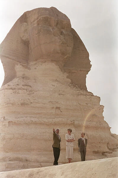 HRH The Princess of Wales, Princess Diana, in Egypt. Picture at The Sphinx of Giza