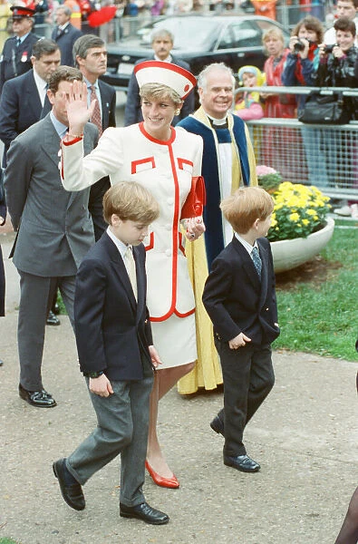 HRH The Princess of Wales, Princess Diana, with her sons William