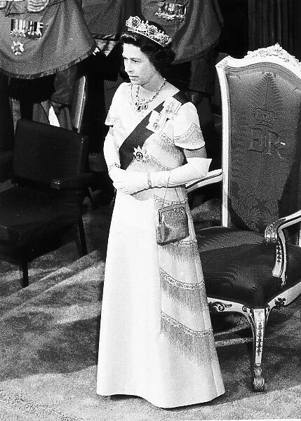 HRH Queen Elizabeth II at the royal silver jubilee tour in New Zealand