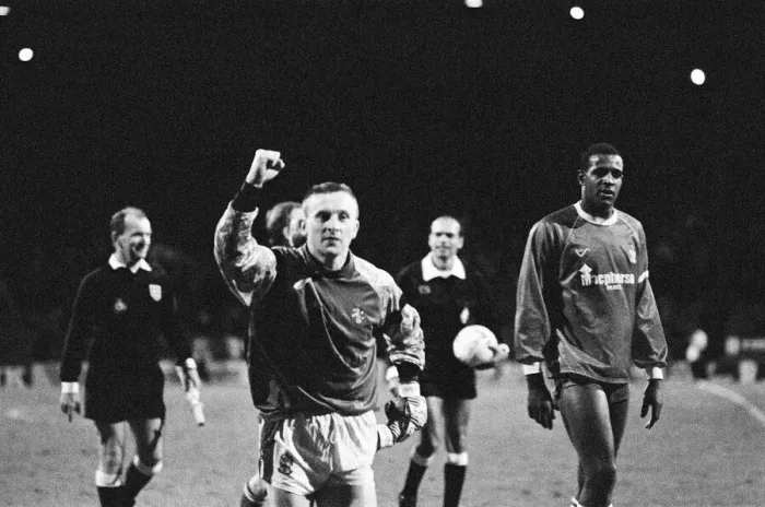 Framed Print : Huddersfield 2-1 Bury, Division 3 League match at Leeds Road, Saturday 22nd December 1990