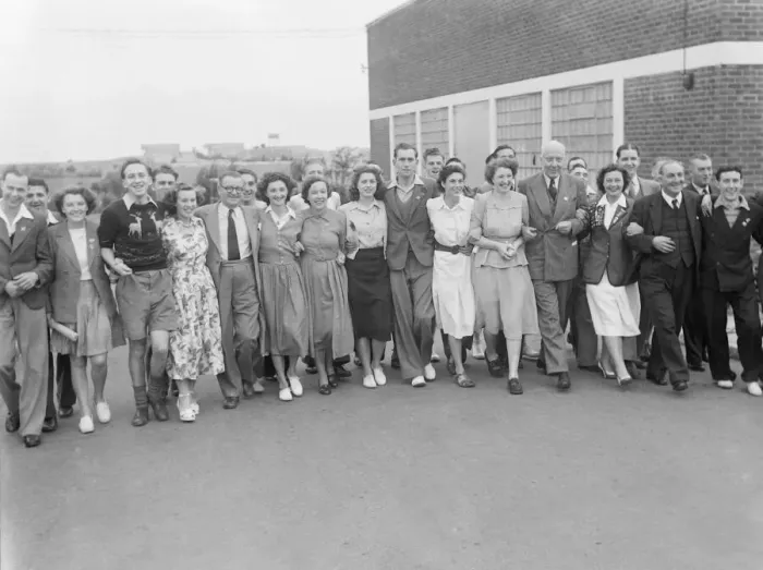 Framed Print : Hugh Dalton at Butlins Holiday Camp Filey. Circa 1950 020211  /  2