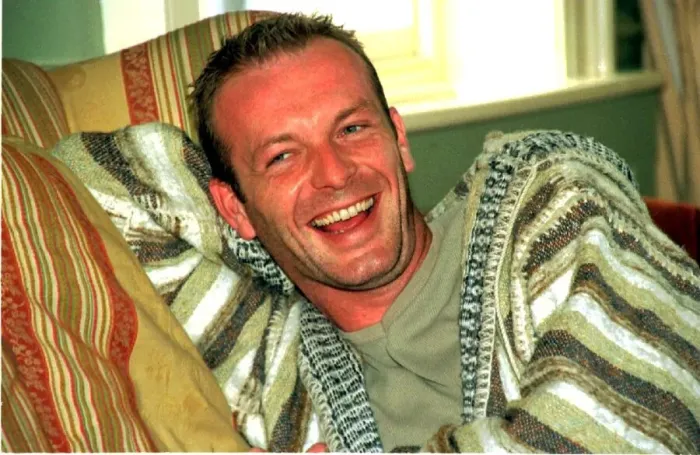 Framed Print : Hugo Speer Full Monty actor in Soho London June 1998 Framed Print : Hugo Speer Full Monty actor in Soho London June 1998