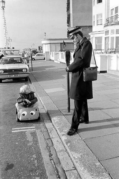 Humour  /  Unusual. Toy fair at Brighton. January 1975 75-00451-002