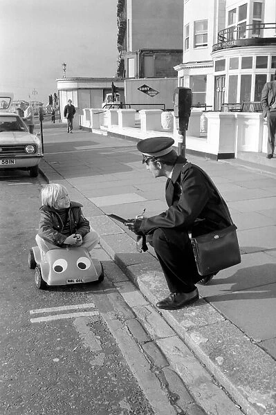 Humour  /  Unusual. Toy fair at Brighton. January 1975 75-00451-001