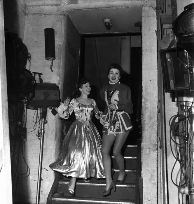 Framed Print : Humpty Dumpty'Pantomime Pat Burke and Jean Bayliss. December 1952 D39-001