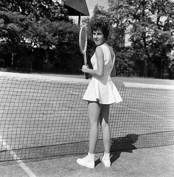 The Hurlingham Club pre-Wimbledon party. Maria Bueno wearing a Teddy Tinling designed