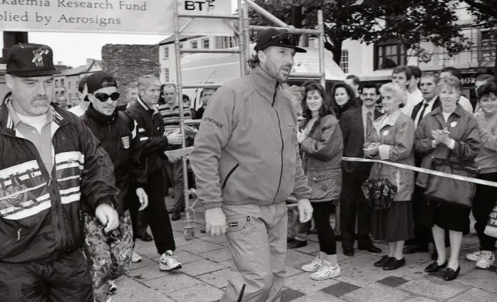 Framed Print : Ian Botham in Caernarfon July 1995 on his walk from Lands end to John O Groats