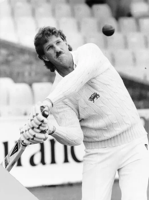 Framed Print : Ian Botham playing for Worcestershire in a Cricket Match against Essex Framed Print : Ian Botham playing for Worcestershire in a Cricket Match against Essex