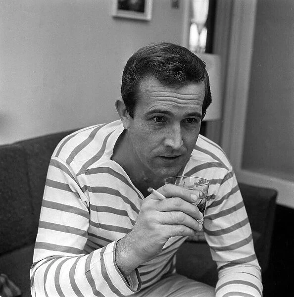 Ian Hendry actor at his home October 1962
