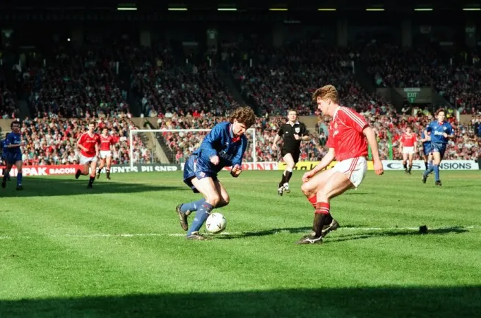 Framed Print : Ian Marshall on the ball. FA Cup. Manchester United 3 v Oldham Athletic 3 Framed Print : Ian Marshall on the ball. FA Cup. Manchester United 3 v Oldham Athletic 3