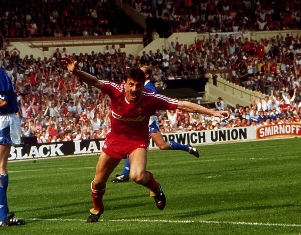 Ian Rush Liverpool celebrating first goal in the 1989 FA Cup Final against Everton at