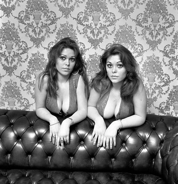 Identical Twins: Jackie and Lorraine Docker. January 1975 75-00595-004