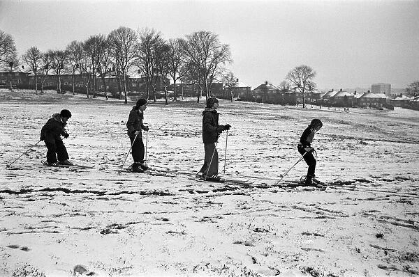 Ilmington Road School pupils skiing. 4th February 1976