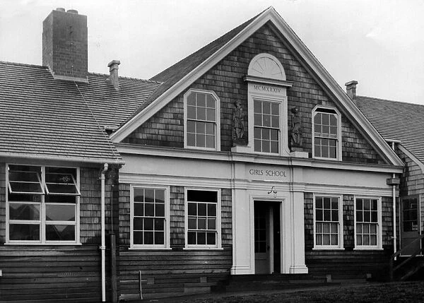 Ilmington Road School in Weoley Castle, Birmingham. 16th November 1934