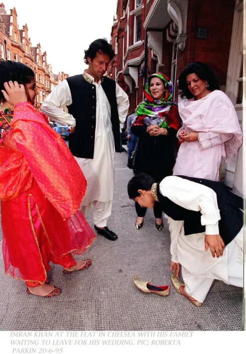 Framed Print : Imran Khan with Family waiting to leave for his Wedding to Jemima Goldsmith at Richmond Framed Print : Imran Khan with Family waiting to leave for his Wedding to Jemima Goldsmith at Richmond