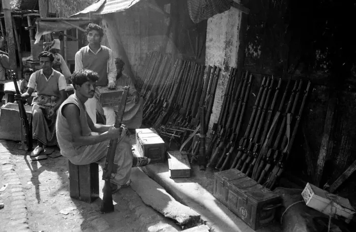 Framed Print : India - War Scenes - 1971 13 / 06 / 1971 DM71 - 11726 Daily Mirror Framed Print : India - War Scenes - 1971 13 / 06 / 1971 DM71 - 11726 Daily Mirror