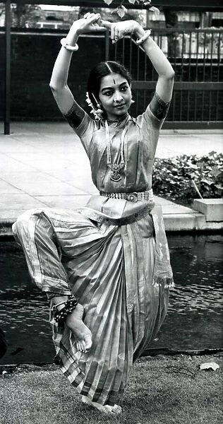 Indian classical dancer Kumari Yamini Krishnamurthi August 1965 Pictured outside