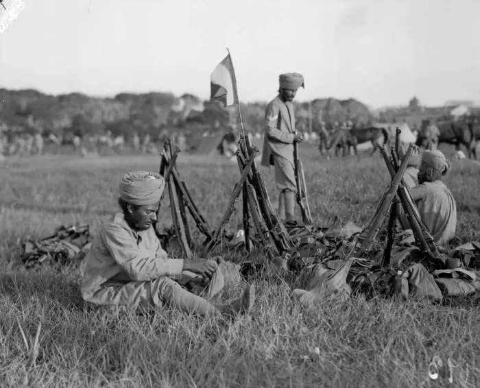 Framed Print : Indian troops seen here in their rest camp in Marseilles Framed Print : Indian troops seen here in their rest camp in Marseilles