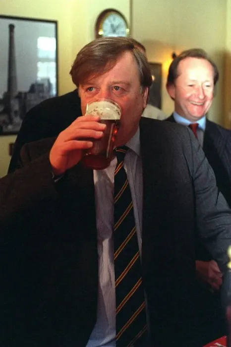 Framed Print : INFLATION BUSTER KEN CLARKE MP STRUGGLES WITH HIS PINT IN THE MAWSON ARMS PUB CHISWICK