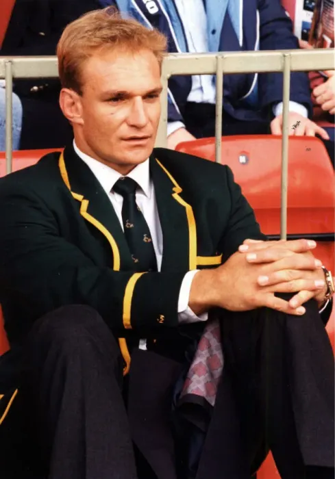Framed Print : Injured Springboks captain Francois Pienaar - 22nd October 1994 Framed Print : Injured Springboks captain Francois Pienaar - 22nd October 1994