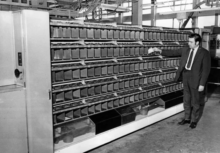 Framed Print : Inspector Mr Dave Williams checks some of the letter n the new automatic sorting machine Framed Print : Inspector Mr Dave Williams checks some of the letter n the new automatic sorting machine