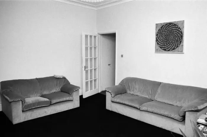 Framed Print : Interior views of accommodation in Clapham, London. Pictured, views of the lounge Framed Print : Interior views of accommodation in Clapham, London. Pictured, views of the lounge