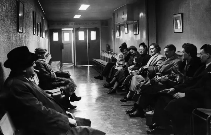 Framed Print : The international departure lounge at Manchester Ringway Airport 12th February 1954