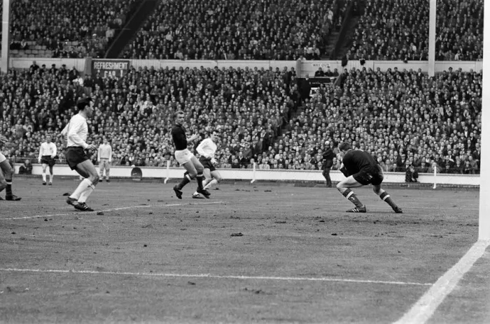 Framed Print : International Friendly football match at Wembley Stadium. England 1 v Hungary 0 Framed Print : International Friendly football match at Wembley Stadium. England 1 v Hungary 0