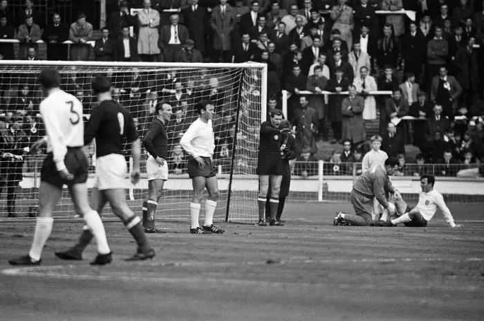 Framed Print : International Friendly football match at Wembley Stadium. England 1 v Hungary 0 Framed Print : International Friendly football match at Wembley Stadium. England 1 v Hungary 0