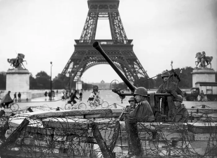 Framed Print : Invasion of France by Allied troops during the liberaton of Europe Framed Print : Invasion of France by Allied troops during the liberaton of Europe