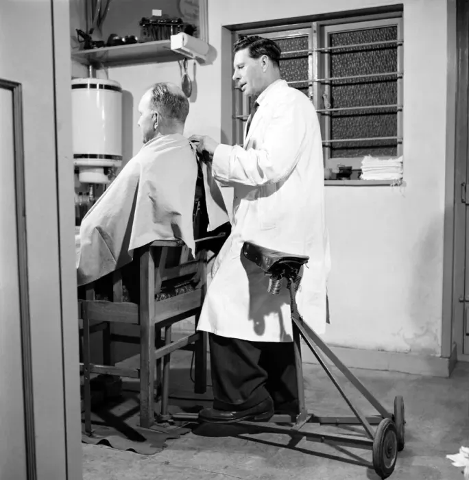 Framed Print : Inventions: The Mobile Barber Chair. 1960 A791-002 Framed Print : Inventions: The Mobile Barber Chair. 1960 A791-002