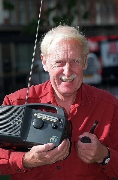 Inventor Trevor Baylis with his clockwork radio 1997