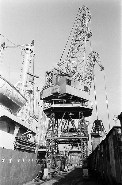 Ipswich docks, Suffolk. 7th Januray 1965