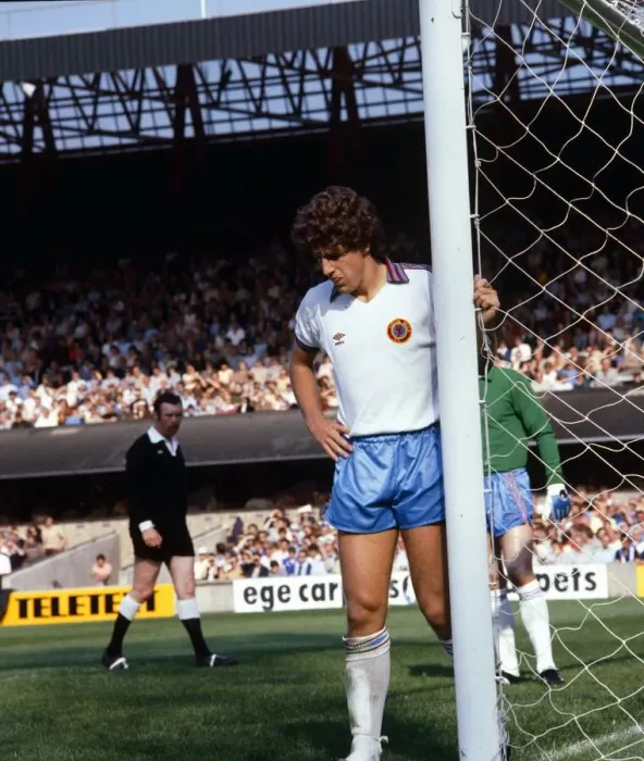 Framed Print : Ipswich Town v Aston Villa - September 1980 Paul Mariner CR13