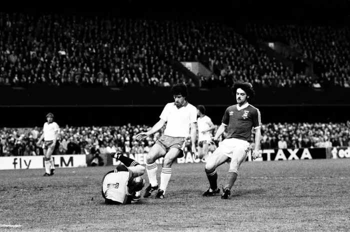Framed Print : Ipswich Town v AZ Alkmaar in action during 1st leg match of UEFA Cup Final at Portman Framed Print : Ipswich Town v AZ Alkmaar in action during 1st leg match of UEFA Cup Final at Portman