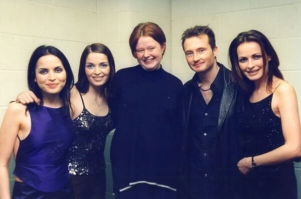 Irish band The Corrs perform in concert at Newcastle Arena 30 January 1999 - Competion