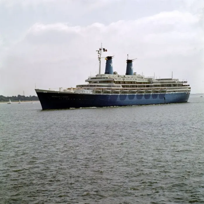 Framed Print : Italian cruise liner the Achille Lauro at Southampton Circa 1975