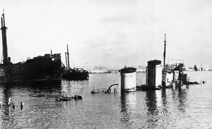 Framed Print : An Italian destroyer sunk by the RAF in the harbour at Benghazi. March 9th 1941 Framed Print : An Italian destroyer sunk by the RAF in the harbour at Benghazi. March 9th 1941