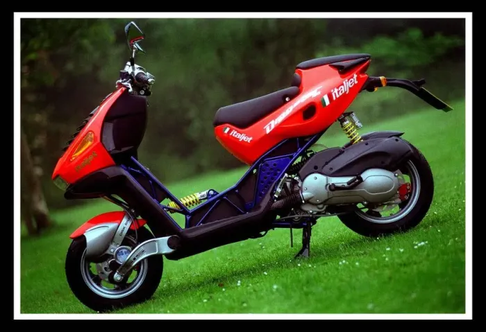 Framed Print : Italjet scooter July 1999 for Road Record supplement red blue bike