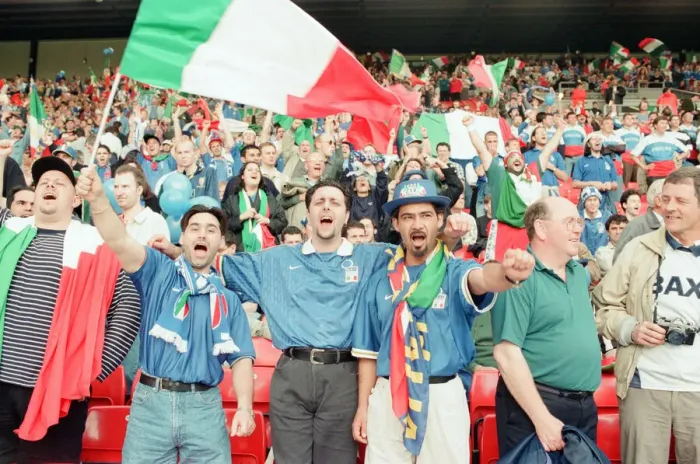 Framed Print : Italy 2-1 Russia, Euro 1996 Group C match at Anfield. Liverpool, Tuesday 11th June 1996