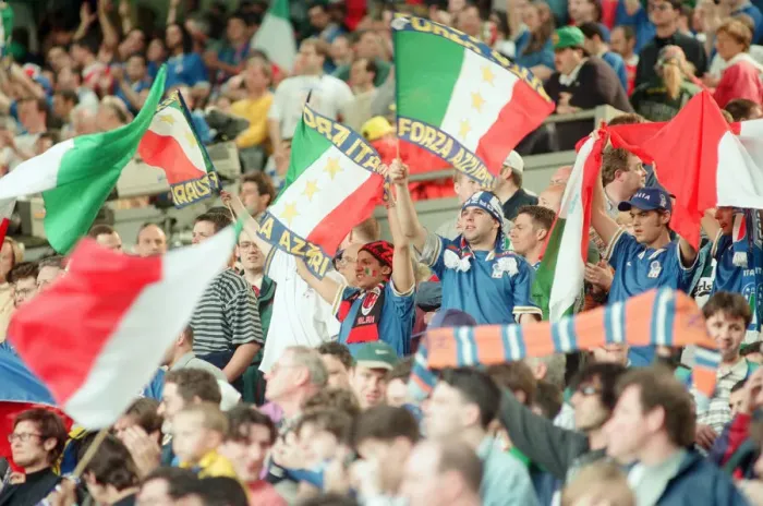 Framed Print : Italy 2-1 Russia, Euro 1996 Group C match at Anfield. Liverpool, Tuesday 11th June 1996