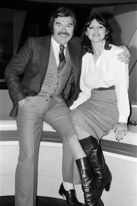 Framed Print : ITVs World of Sport presenter Dickie Davies with his new director Patricia